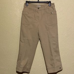 Christopher & Banks Capris Pants 4 Beige Straight Stretch Cotton Blend